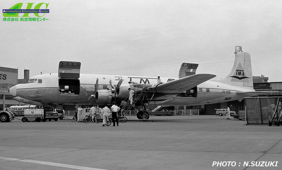 ダグラスDC-6A/B 44688/550　トランス・メディタレニアン航空 （1966年 羽田空港）