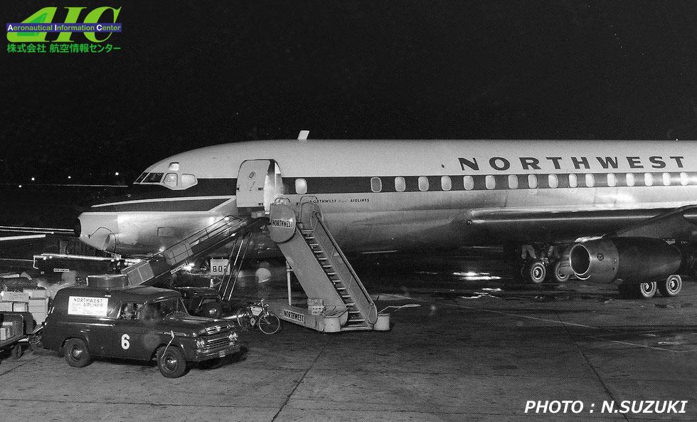 ダグラスＤＣ-8-30　45603/74　Ｎ802US　ノースウエスト航空（1963年　羽田空港）